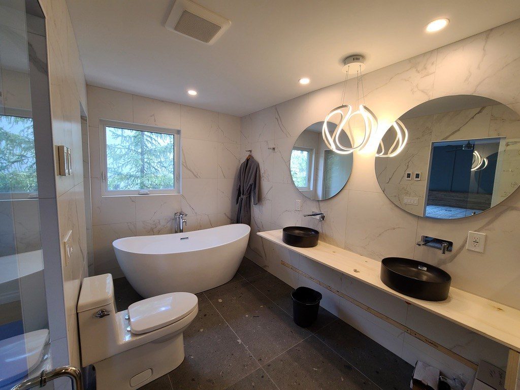 Primary Ensuite photo 2